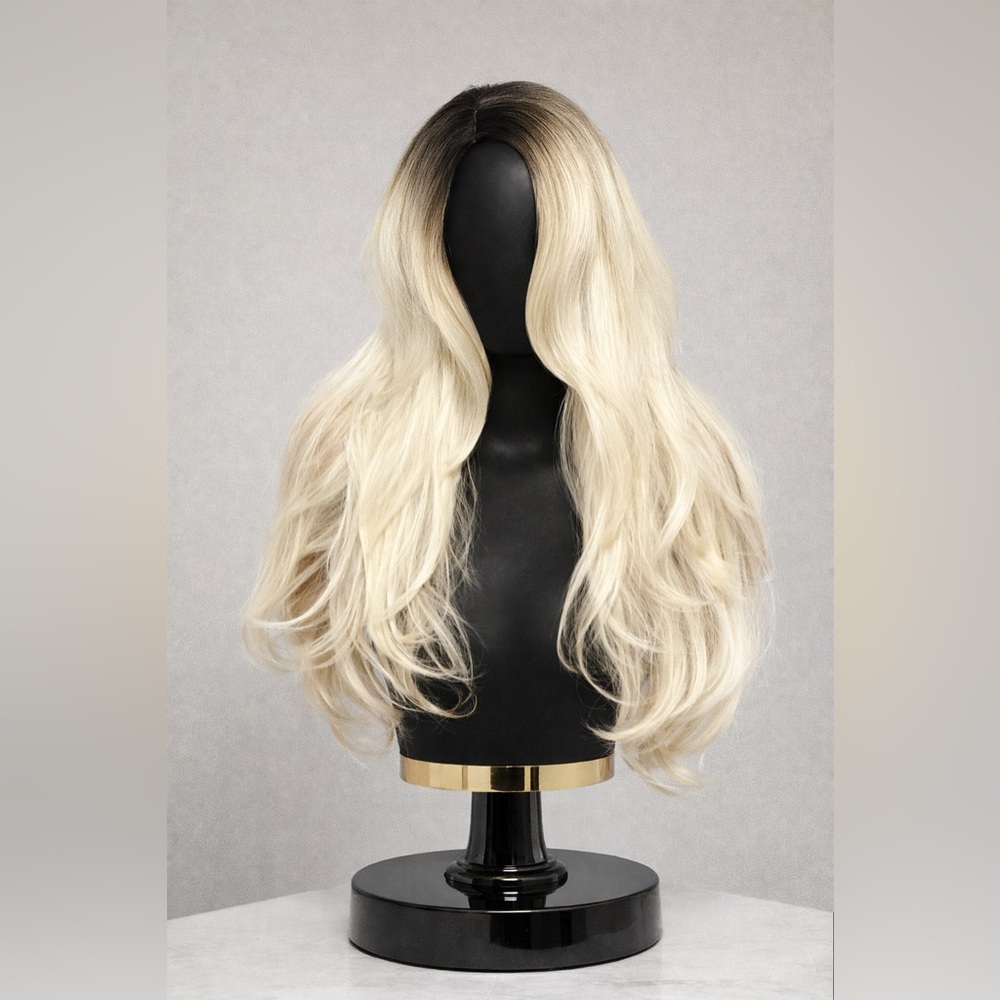 Anna Emma Synthetic Long Blonde Wig Dark Roots Layers Side Part NWT